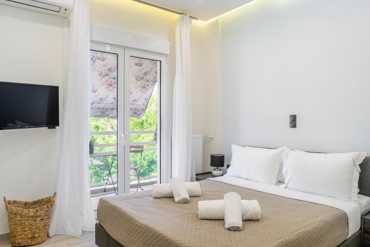 Central 2Br Apartment In The Heart Of Атина Екстериор снимка